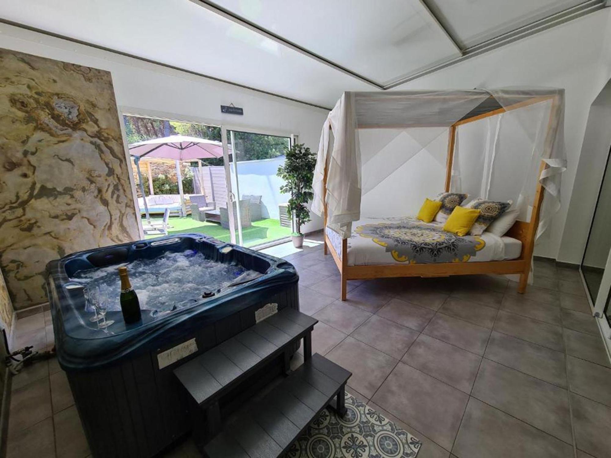 Etoiles De Provence Bien-Etre Apartment ลาซิโอตาต์ ภายนอก รูปภาพ